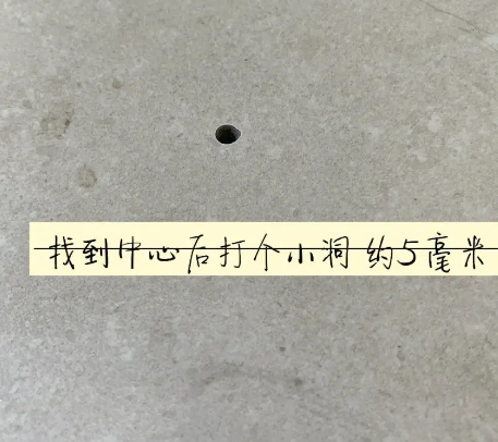 天水市瓷砖空鼓维修公司专业解答在瓷砖铺贴过程中，如果砂料搅拌不均匀，将会带来以下问题